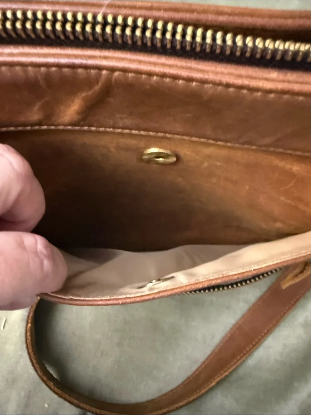Lady Conceal Leather Crossbody Bag Purse Lots of Pockets Everyday Style #OSP